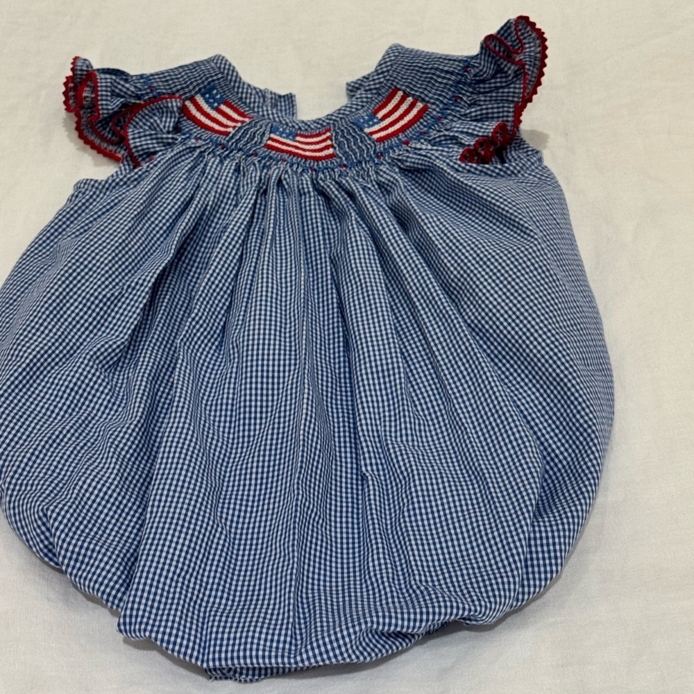 Ruffled Smocked patriotic Bubble